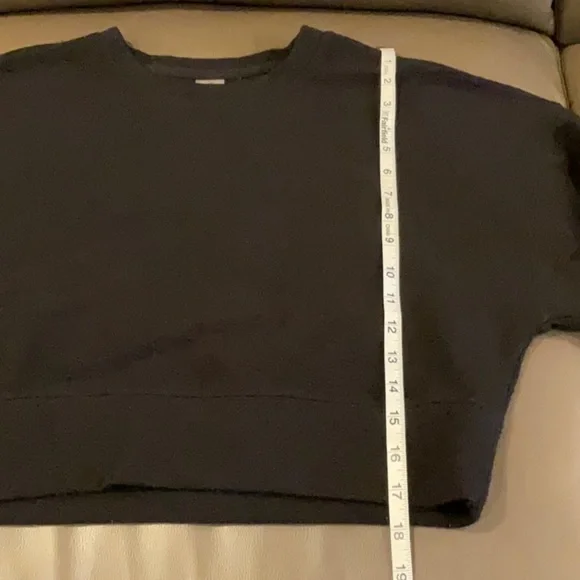 AS Revival black long sleeve cropped sweatshirt - Picture 6 of 7
